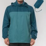 Outdoor Ventures Chaqueta de Lluvia para Hombre Impermeable Ultraligera y Ultrafina Plegable Chaqueta de Lluvia Deportiva para Bicicleta, S : Amazon.es: Moda